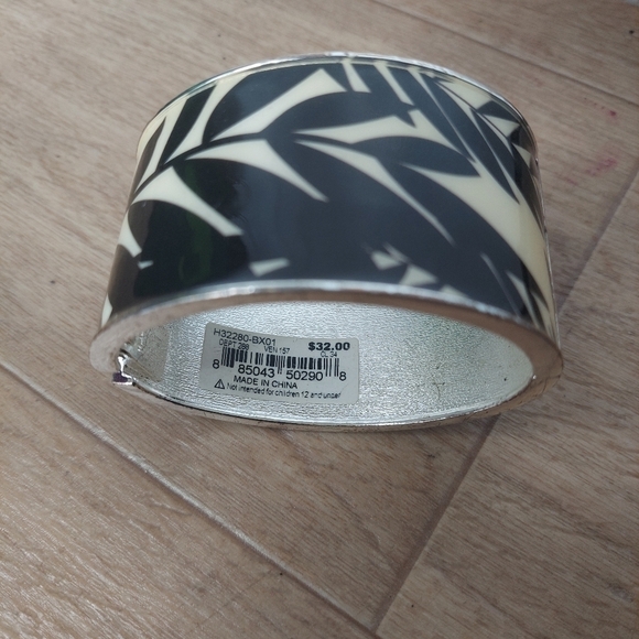 JEWELRY Bundle - Picture 9 of 10